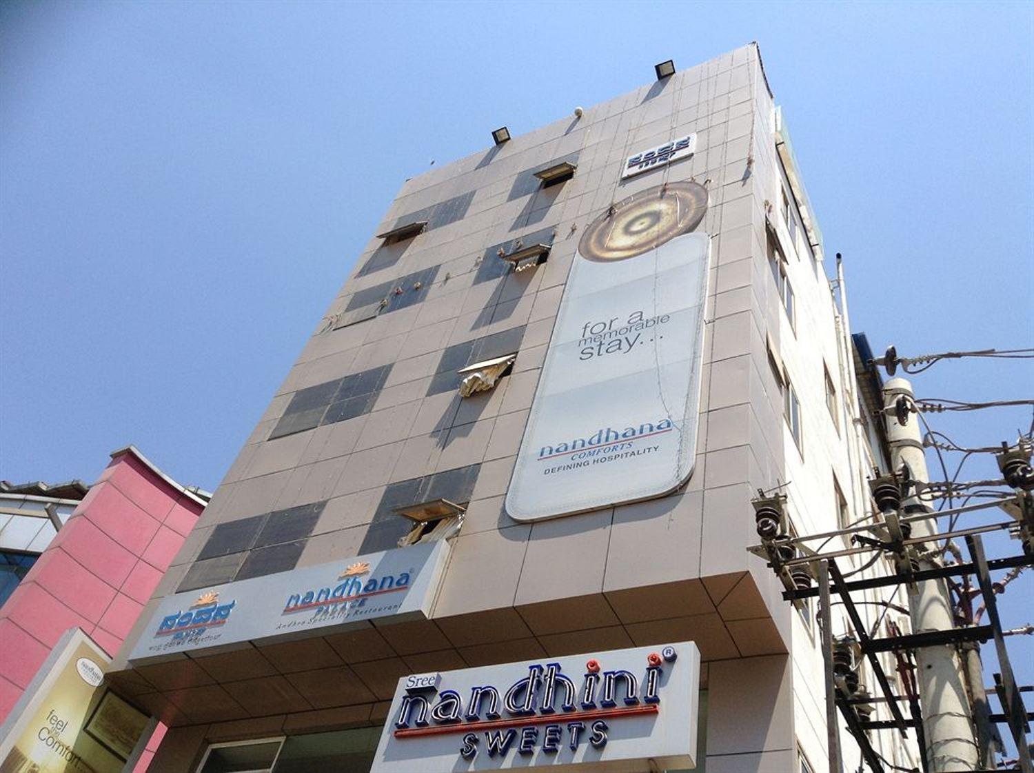La Sara Comforts Bangalore Dış mekan fotoğraf