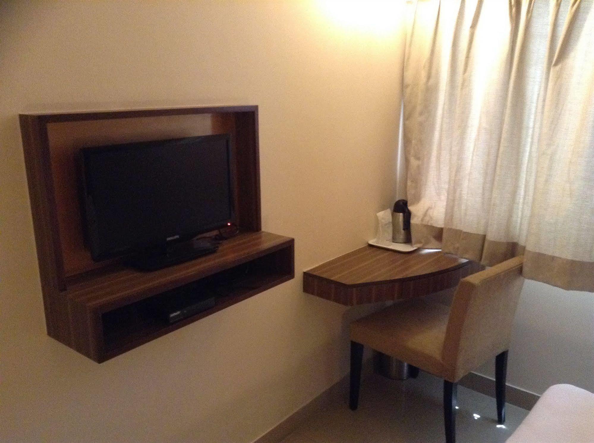 La Sara Comforts Bangalore Dış mekan fotoğraf